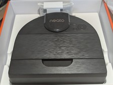Neato robot vacuum - d9,