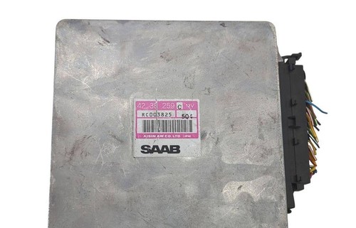 Saab 900