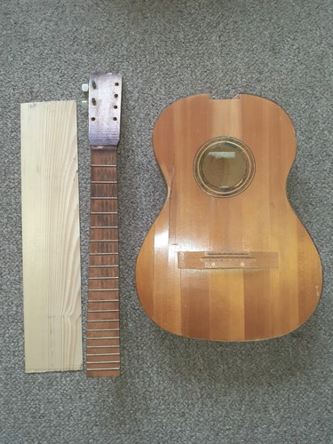 Vintage string acoustic - 7-string,