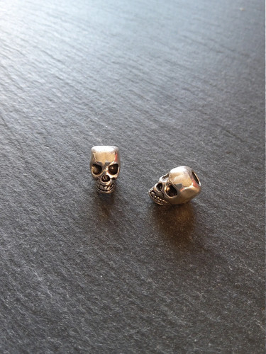 Oder totenkopf perlen - 8,