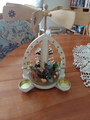 Gläser pyramide weiss - gläser,
