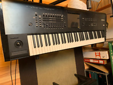 Korg Kronos 73 Tasten, zusätzliche HD, neue Batterie und Piano Extensions