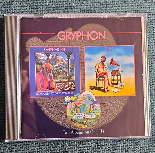 Gryphon red queen - queen, to