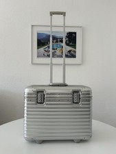 RIMOWA Topas Pilot