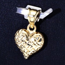 Fein Gesteppter Herz Anhänger