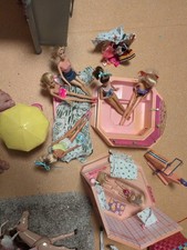 Barbies Badespaß in Bad