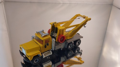 Mack tow truck siku - mack,