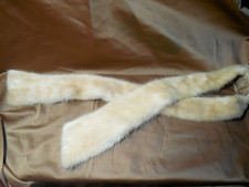 Pelz Kragen NERZ Länge - ca.110cm; Breite - ca.8cm creme