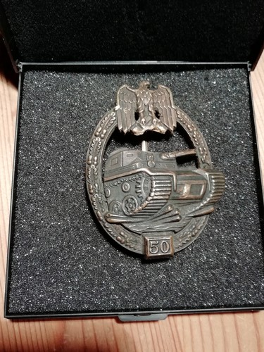 Panzerkampfabzeichen bronze - panzerkampfabzeichen, in