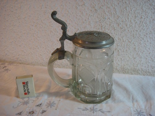 Uralter antiker glas - antiker, bierkrug