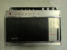 Vintage 1967 Sanyo Solid State 14 Transistorradio Model 14H-636B