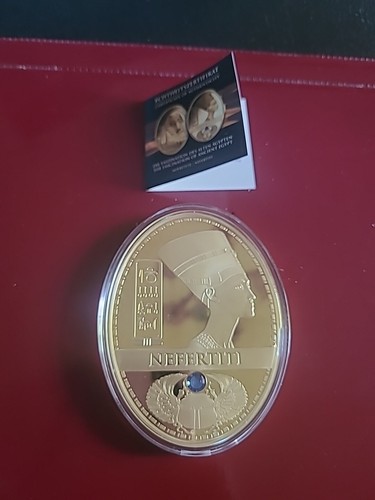 Nofretete 999gold plated - , 24
