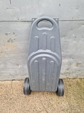 Abwassermeister Wasserbehälter