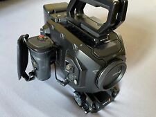 Blackmagic URSA Mini 4.6K EF Kit (inklusive Zubehörpaket)