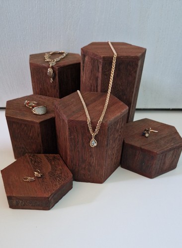 Holz-Sechseck-Displayständer