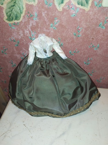 Altes franz kleid puppe - altes,