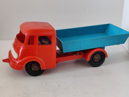 Michael seidel mercedes tipper - michael,