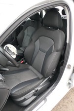 A1 8X Sitz vorne links