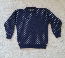 Made in Nepal Handstrick