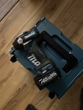 Makita Akku-Schlagschrauber  40v Außenvierkant + 2 Akkus 4.0Ah