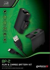 Gioteck Play & Charge Battery Kit BP-2 Xbox One LED Indicator 3m Cable Schwarz