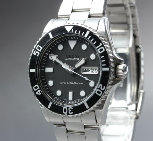 Fast neuwertig seiko - [fast, neuwertig]