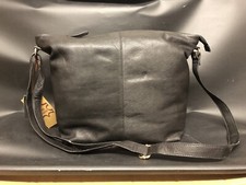 Deichmann Graceland 5th Avenue