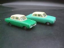 2 x Siku Plastik V172 Ford