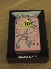 Zippo Realtree Windproof APC Camouflage Pink Matt 28078 - Neu in Box 