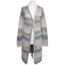 Gina Benotti, Strickjacke