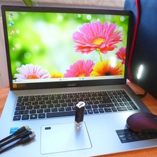 Acer A517 ULTRABOOK 17Zoll