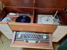 Radioschrank mit Philips (16/33/45/78)Schallplattenspieler gebraucht bis 21.09.!