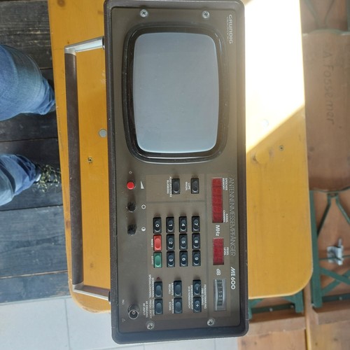 Grundig 600 - grundig, me