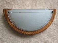 Wandlampe aus massivem Kiefernholz und Glas