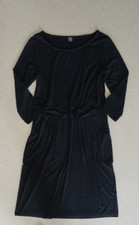 Hübsches Kleid Gr.42