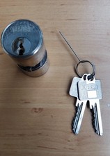 BKS Rundzylinder mit 2 Schlüssel