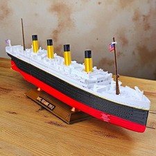 Titanic Submersible Model