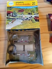 Kibri 22 Bahnübergang Mechanik okay mit  OVP Spur H0