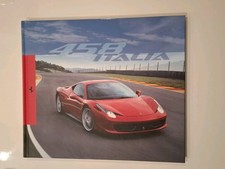Ferrari 458 Italia Hardcover-Prospekt