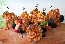 Lustiger Feuerwehrmann als