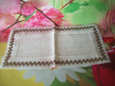 Tischläufer 38 x 20 cm beige quadratisch