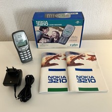 Nokia 3210 Retro-Klassiker Tastenhandy in Grau (Nagelneu, unbenutzt & in OVP)