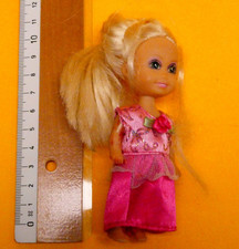 Shelly kleine puppe - shelly,