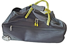 Reisetasche- Trolley- Luggage & More- Schwarz mit Gelb Griffen