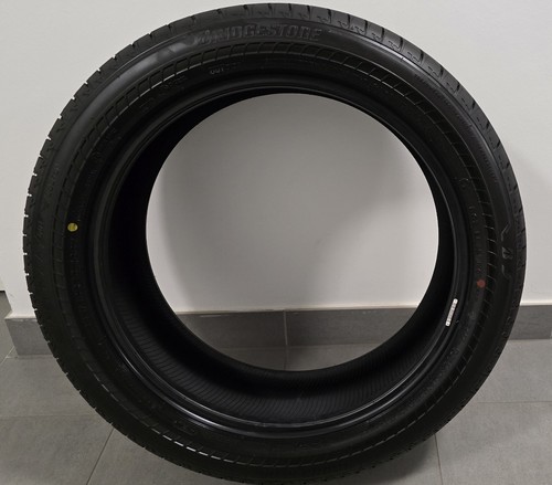 Neue reifen bridgestone alenza - reifen,