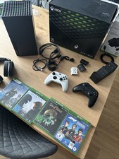 Xbox Series x - Schwarz, 1TB, 2 Controller + Zubehör 