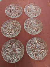 6 hübsche Dessert - Schalen aus Glas