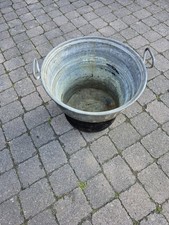 Grosser Kupfer Pflanzkübel