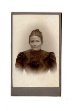 CDV Foto Damenportrait - unbekannter Ort um 1900