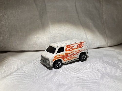 Hot wheels chevy g10 - hot,